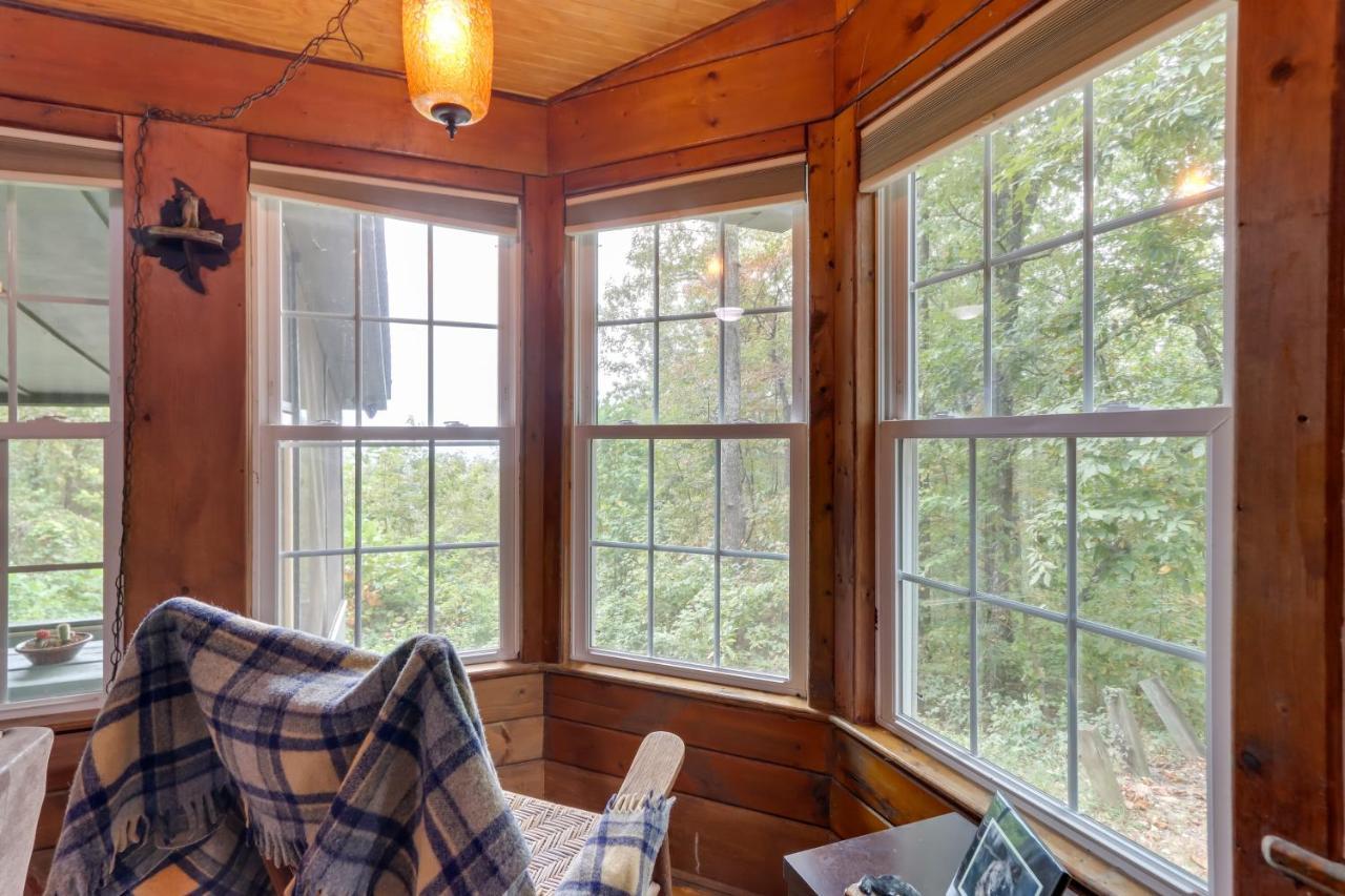 Mountaintop Ellijay Cabin With Private Hot Tub Εξωτερικό φωτογραφία
